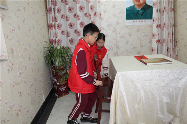 d4fc5af561494155bb840226d280b8a3.jpg