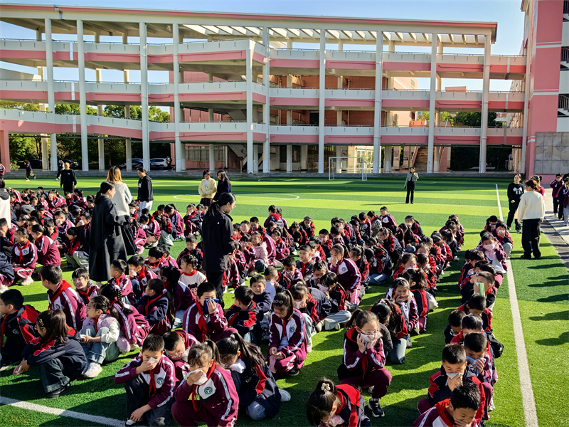 820569389aa34264b1696059f681079c.jpg 820569389aa34264b1696059f681079c.jpg