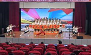 “童声展风采，童心颂祖国”