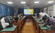 我校举办青年教师成长营现场粉笔字比赛